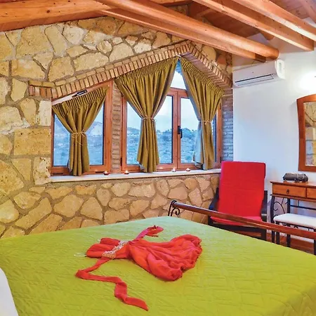 Limni Keriou Sleeps 6 Air Con Wifi Villa